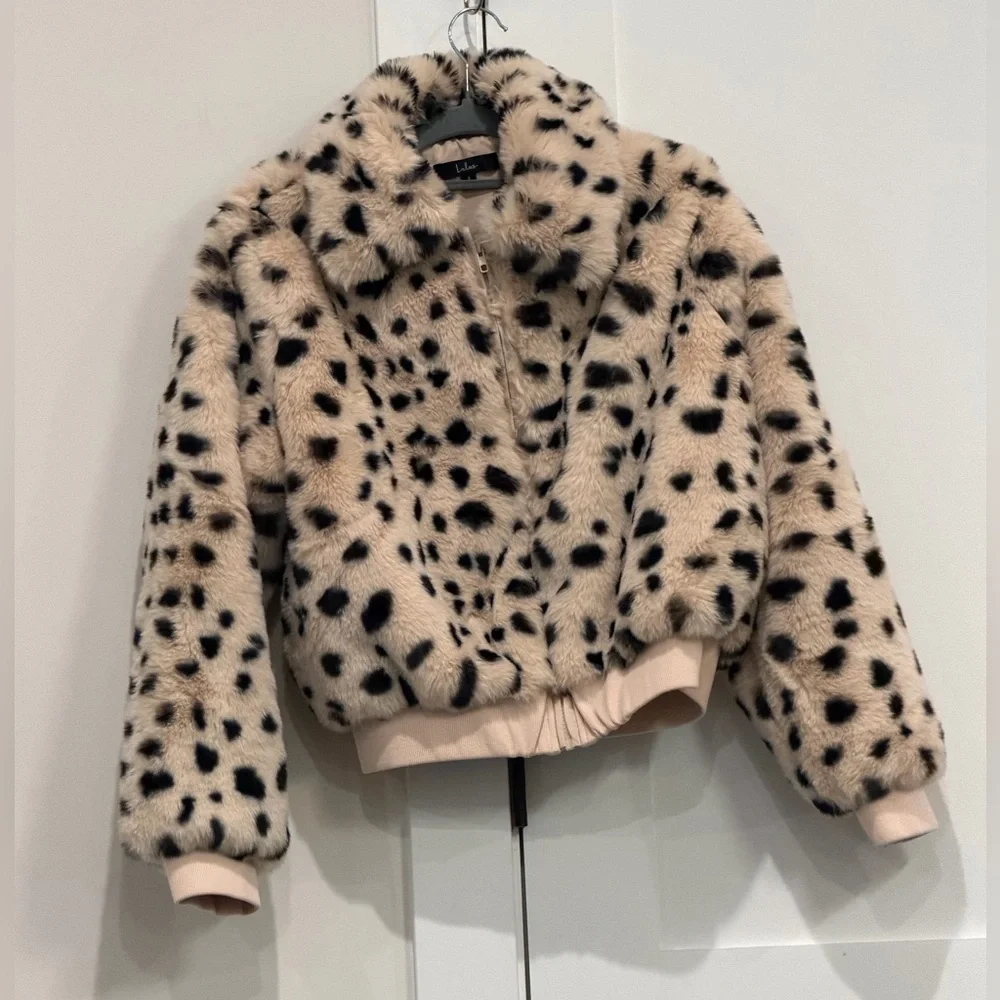 LULUS Faux Real Ivory Dot Print Fur Bomber Jacket Size Small EUC Y2K mob wife
